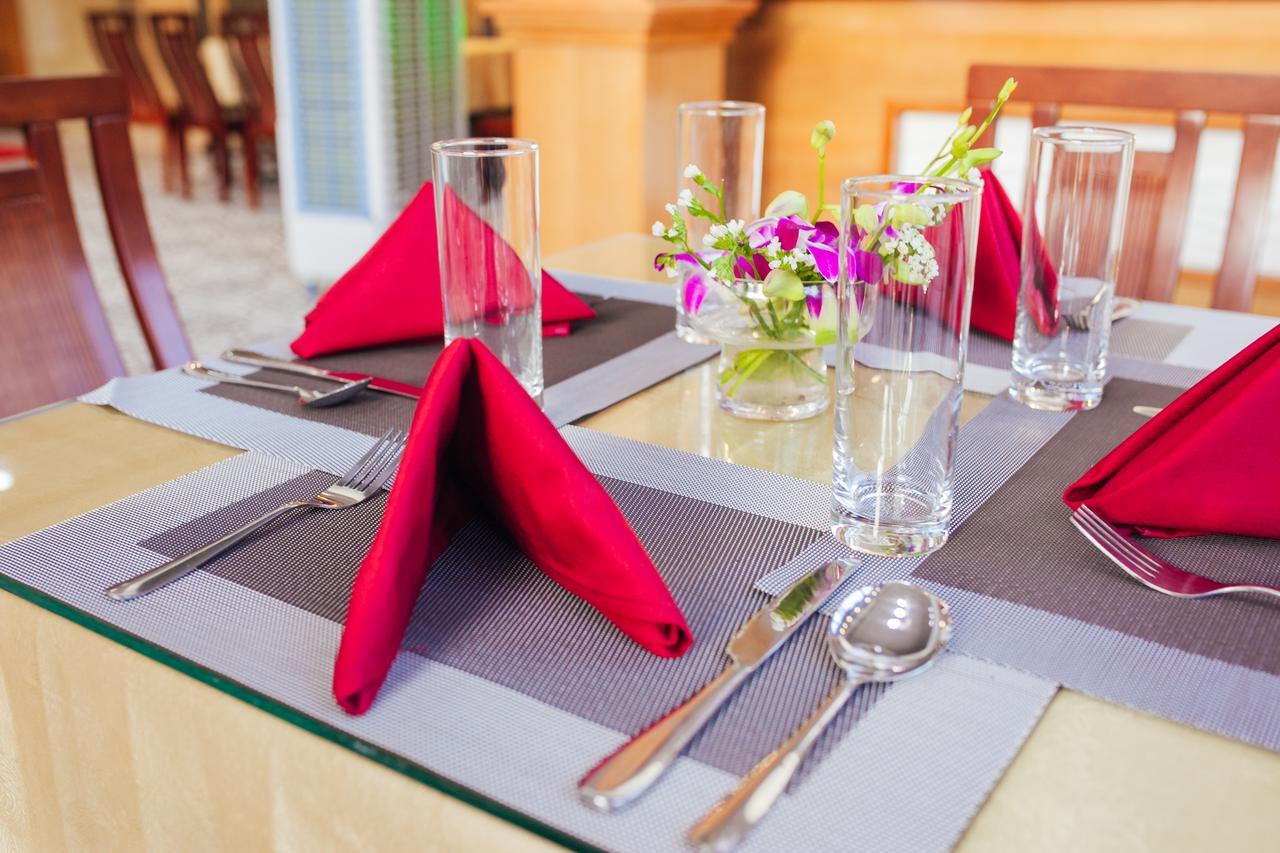 Ngoc Lan Hotel Дананг Екстериор снимка
