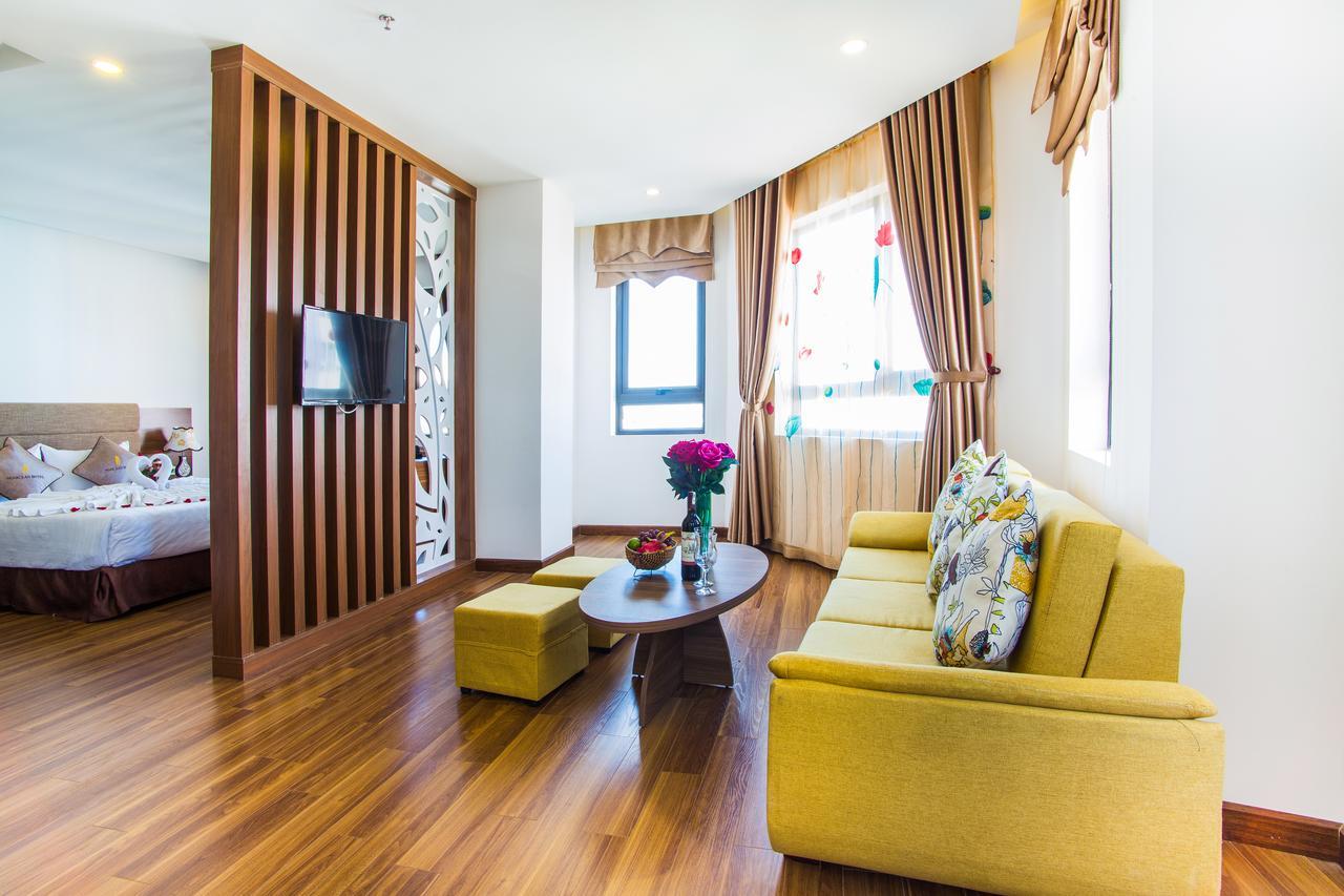 Ngoc Lan Hotel Дананг Екстериор снимка