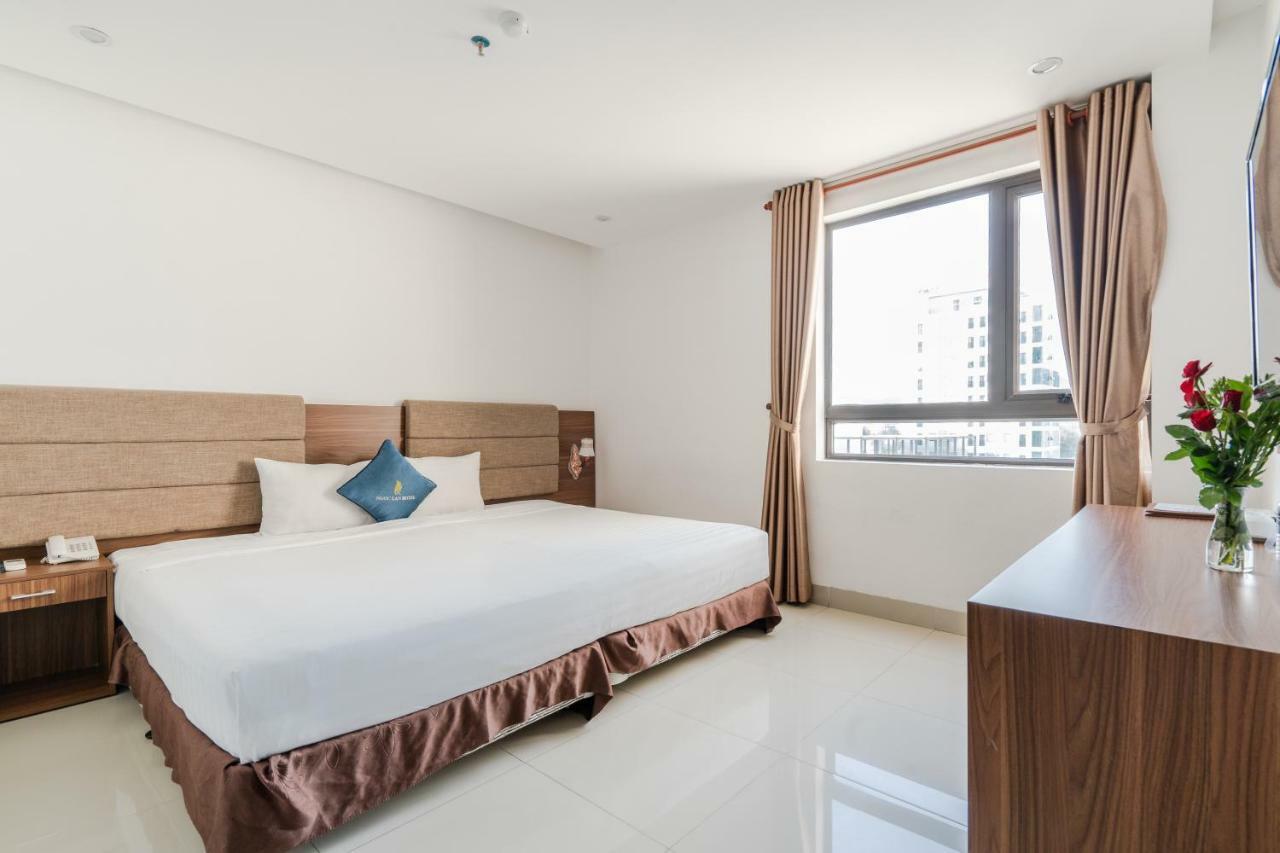Ngoc Lan Hotel Дананг Екстериор снимка